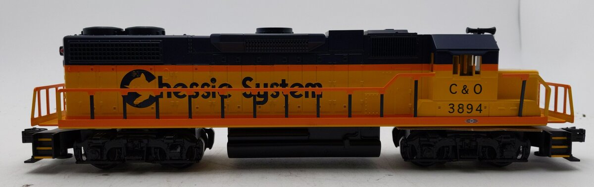 Williams 21305 Chessie GP38 Dummy Diesel Locomotive