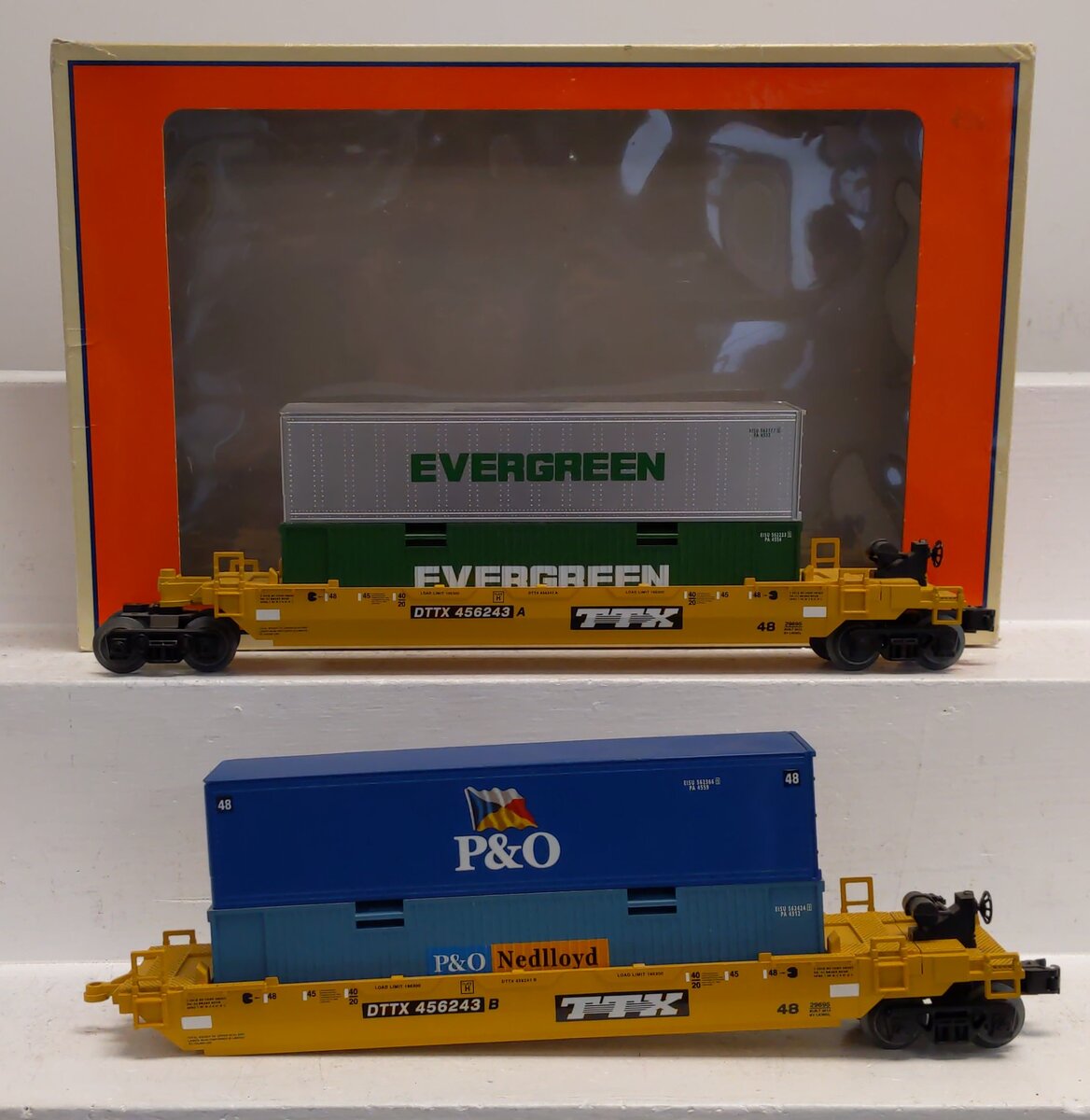 Lionel 6-29695 O Trailer Train Maxi-Stack (Pack of 2)