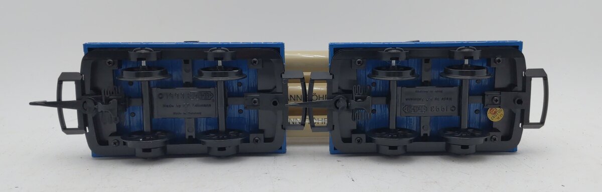 LGB 41500 G Mannesmann Double Flat Car w/Pipe Load – Trainz