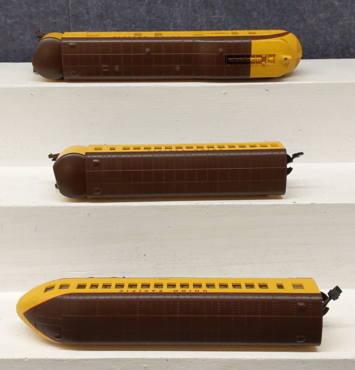 MTH 30-2197-1 O Gauge Union Pacific M10000 Diesel Passenger Train Set w/PS2 EX/Box