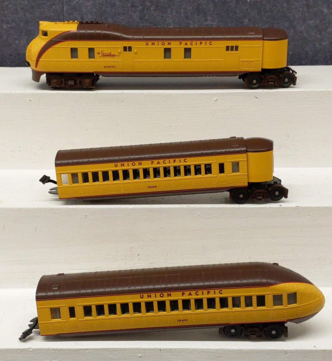 MTH 30-2197-1 O Gauge Union Pacific M10000 Diesel Passenger Train Set w/PS2 EX/Box