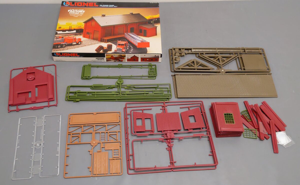 Lionel 6-12905 O & O27 Scale Factory Building Kit EX/Box