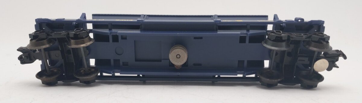 Lionel 6-9304 O Gauge Chesapeake & Ohio Operating Ore Dump Car NIB