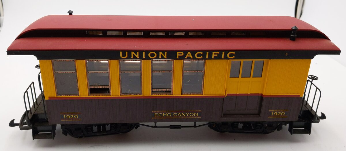 Piko 38639 G Union Pacific Combine #1920