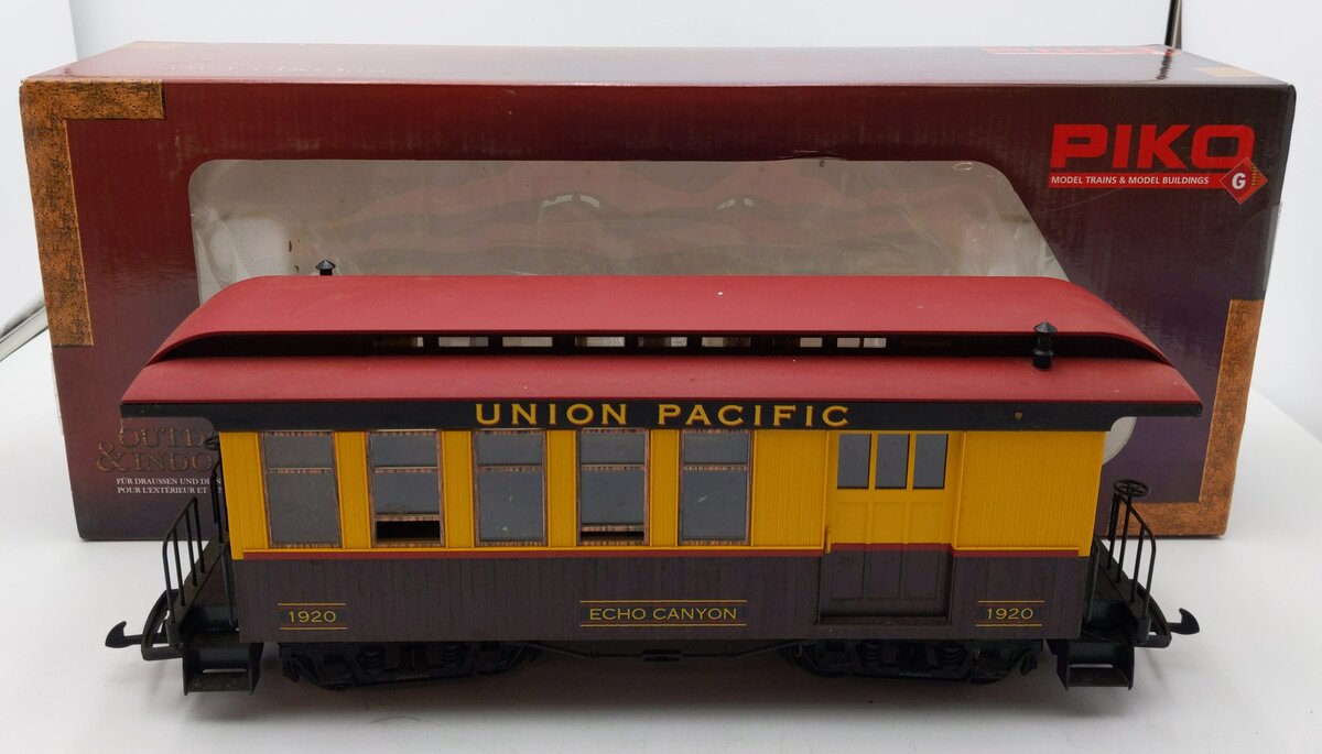 Piko 38639 G Union Pacific Combine #1920