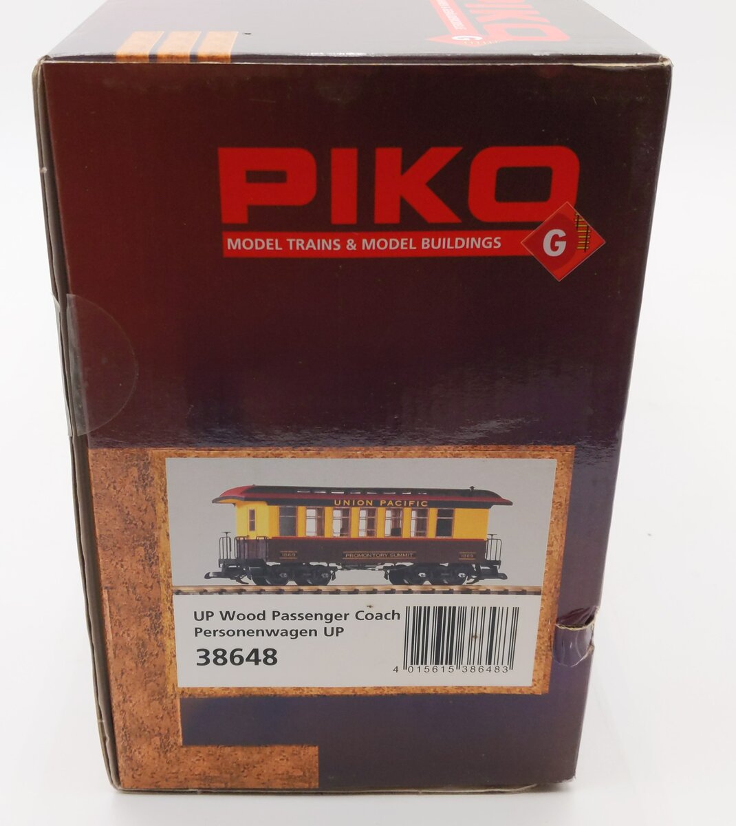 Piko 38648 G Scale Union Pacific Wood Coach #1869