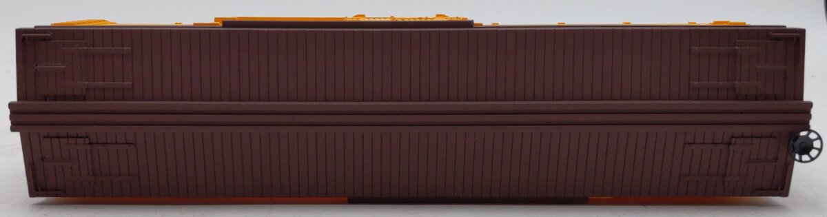 Lionel 6-17343 O Gauge Miller High Life Lady & Moon Refrigerator Car NIB