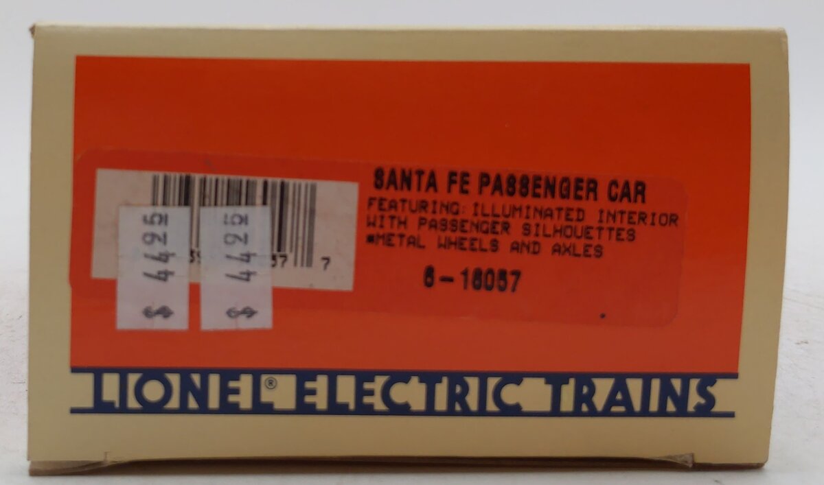 Lionel 6-16057 O Gauge Santa Fe Illuminated Passenger Car NIB