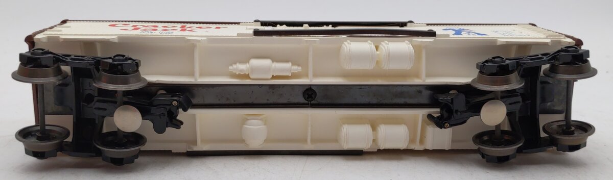 Lionel 6-9853 O Gauge Cracker Jack Billboard Reefer Car (White) LN/Box