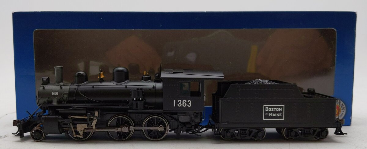 Bachmann 51706 HO Boston & Maine Alco 2-6-0 Steam Locomotive & Tender #1363