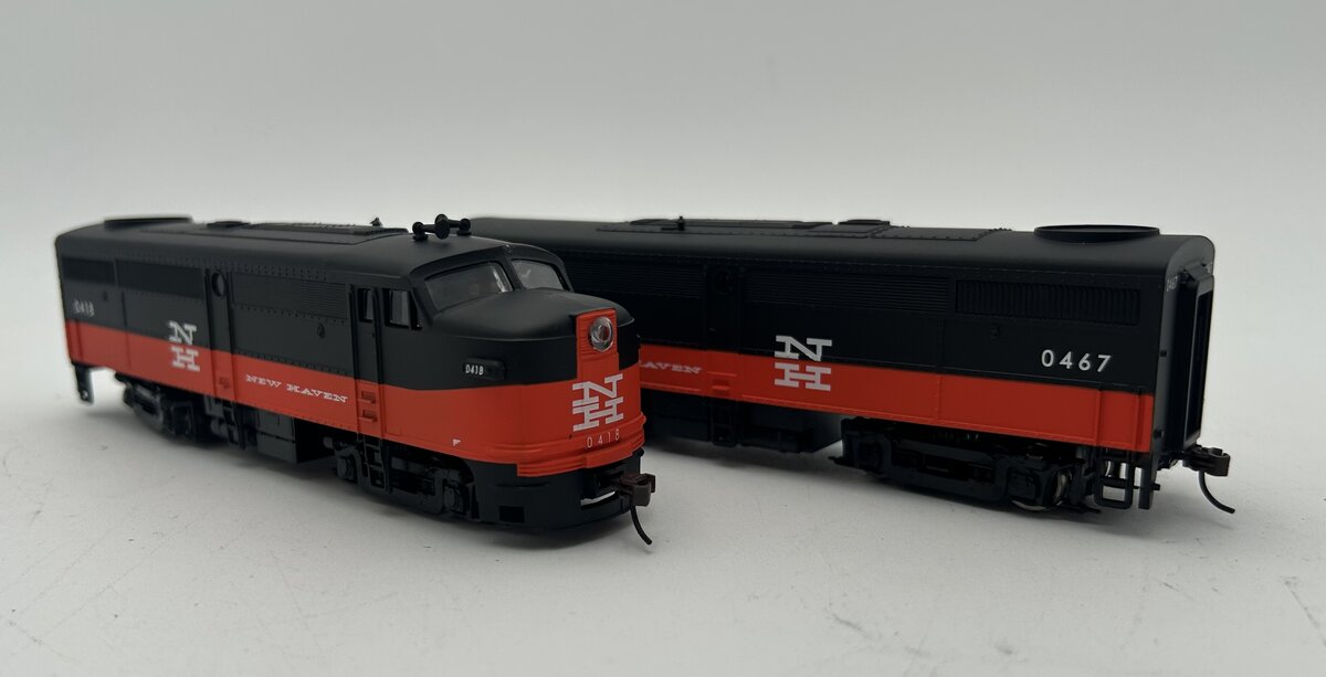 Walthers 931-772 HO New Haven FA #0418 & FB #0467 Diesel Locomotives (Set of 2) LN/Box