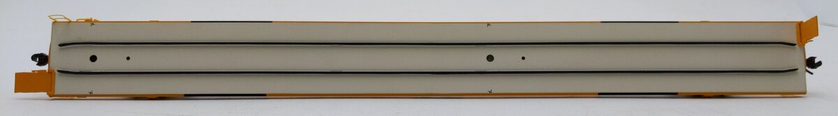 Walthers 932-40301 HO TTX Gold Line 89' Flush Deck Flat Car #156002