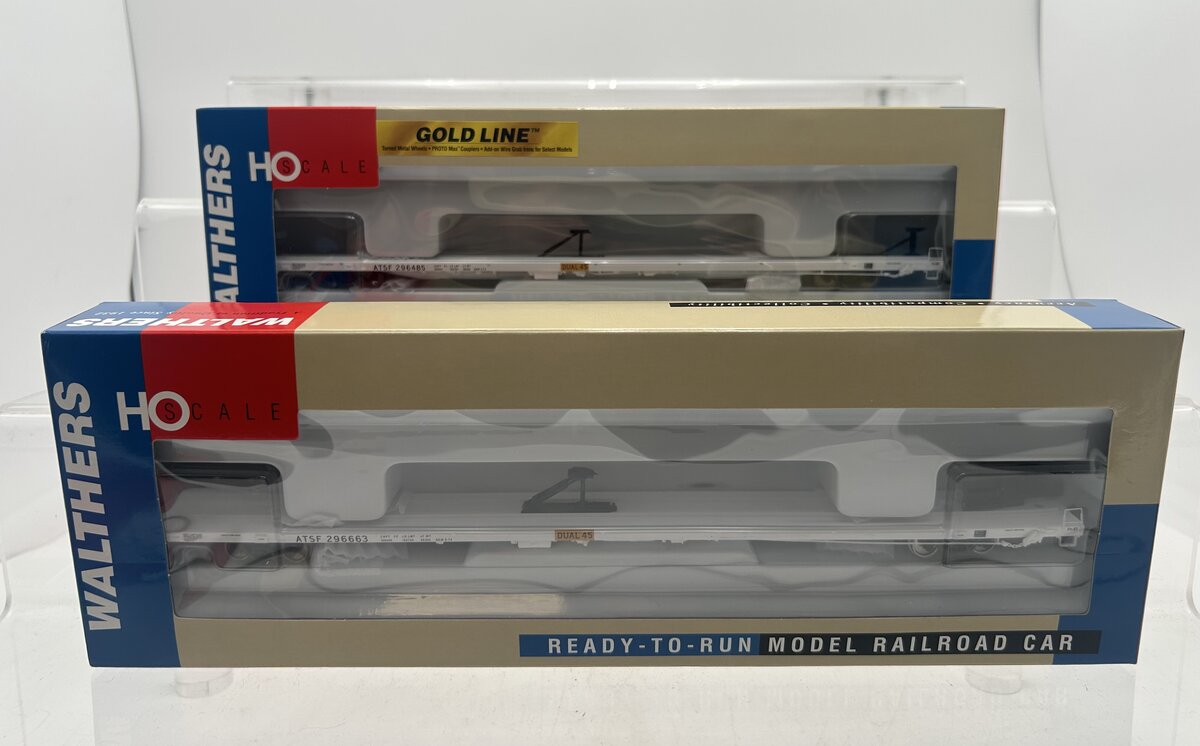 Walthers 932-240312 HO ATSF Gold Bethlehem 89'4" Flush Deck Flatcar (Set of 2)