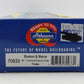Athearn 70933 HO Boston & Maine RTR Fruehauf 40'''' Exterior Post Trailer