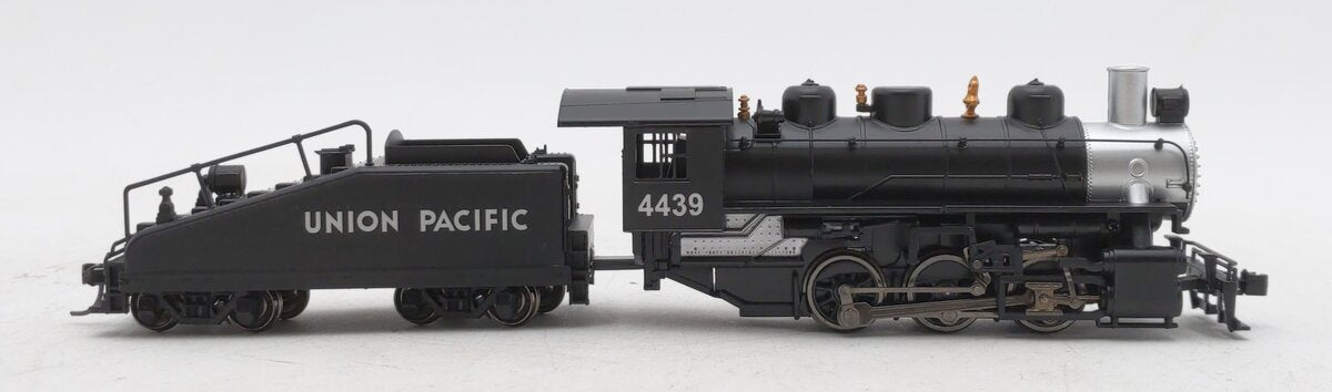 Bachmann 51601 HO Union Pacific 0-6-0 w/Slope-Back Tender w/DCC Steam Loco #4439