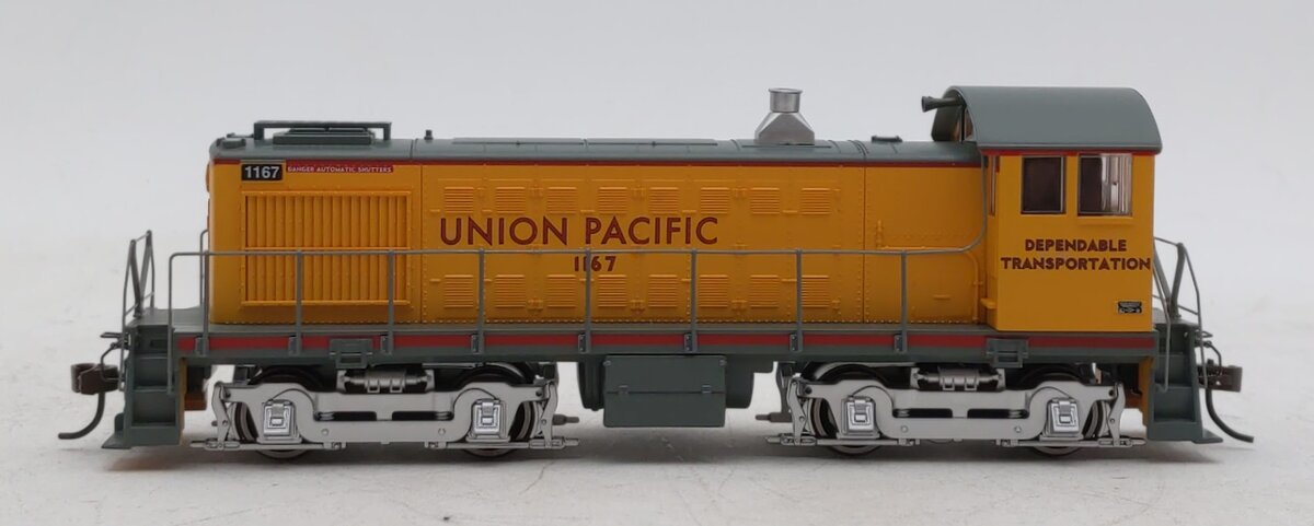 Bachmann 63210 HO Union Pacific Alco S4 Diesel Locomotive #1167 w/DCC