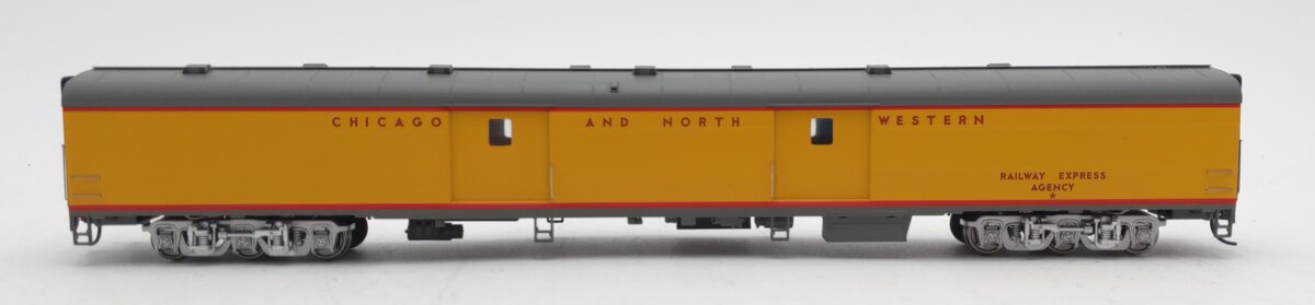 Walthers 932-9564 HO C&NW City Streamliner Pool 85' ACF Baggage Car