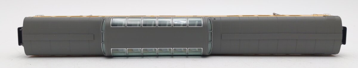 Walthers 932-9580 HO Scale Union Pacific Cities Series Dome Coach Car LN/Box