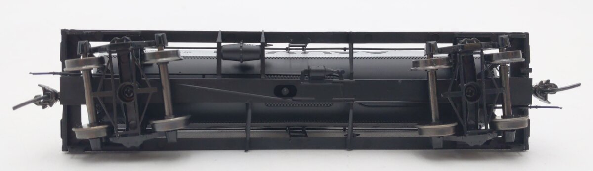 InterMountain 46328-11 HO Scale Texaco ACF Riveted 8,000 Gallon Tank Car #8746 LN/Box