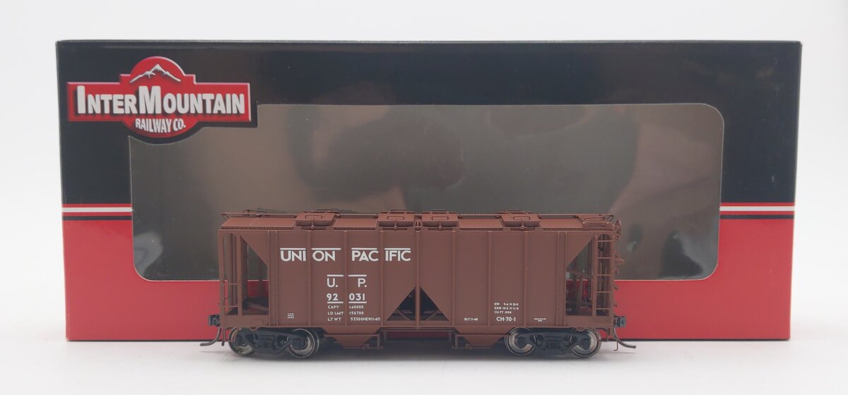 InterMountain 48606-02 HO Scale Union Pacific 1958 CuFt 2-Bay Hopper #92031 LN/Box