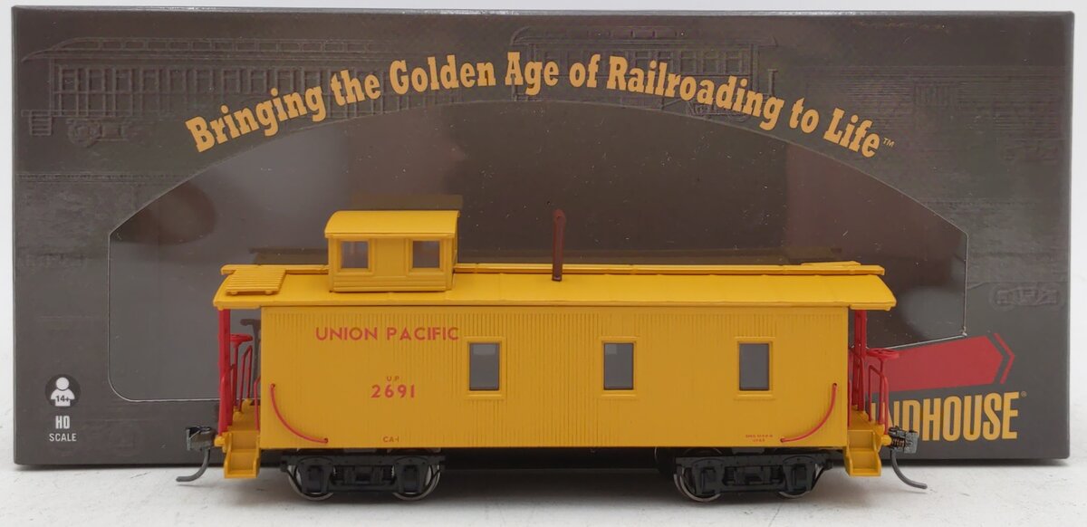 Athearn 85828 HO Union Pacific RTR 30' 3-Window Caboose #2691