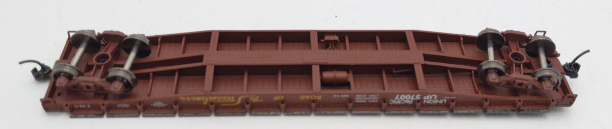 Walthers 920-104112 HO Union Pacific 53' AAR Flatcar #57007