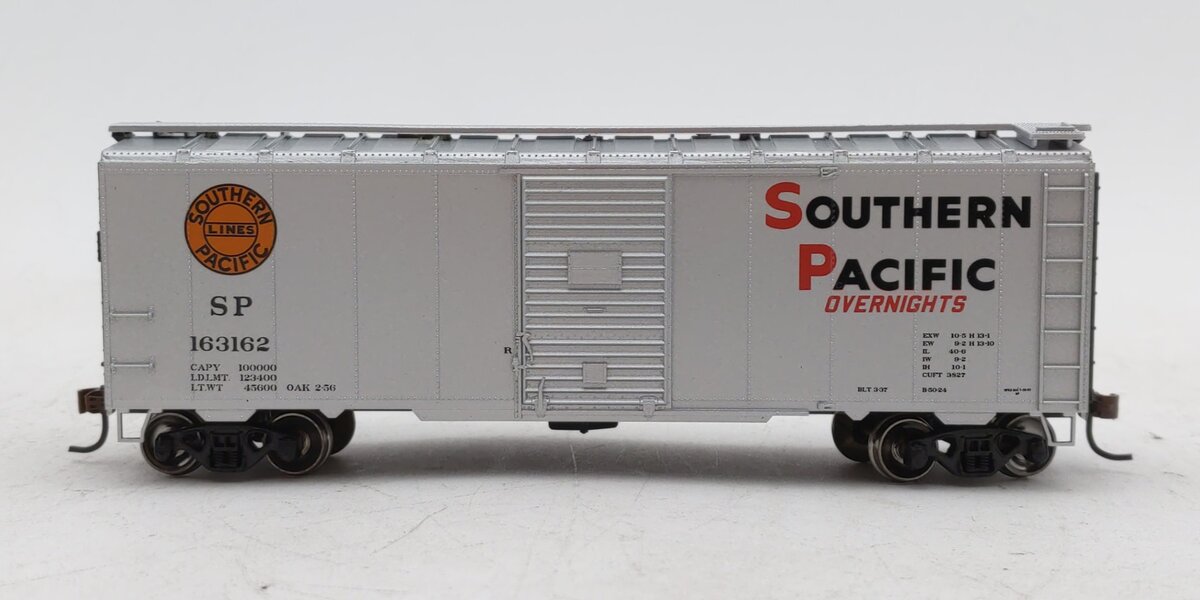 Athearn 70029 HO Southern Pacific Silver RTR 40' YSD Box Car #163162