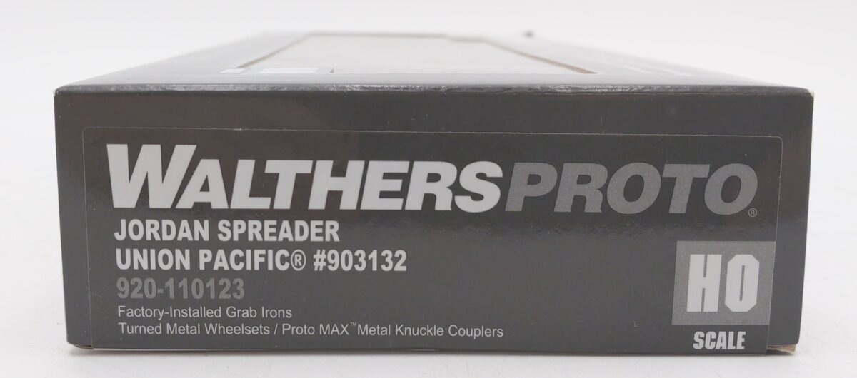 Walthers 920-110123 HO Union Pacific Jordan Spreader RTR #903132