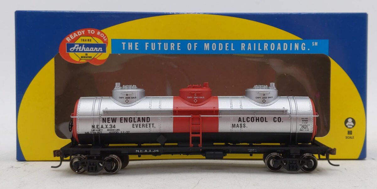 Athearn 74460 New England Alcohol 3-Dome Tank Car #34