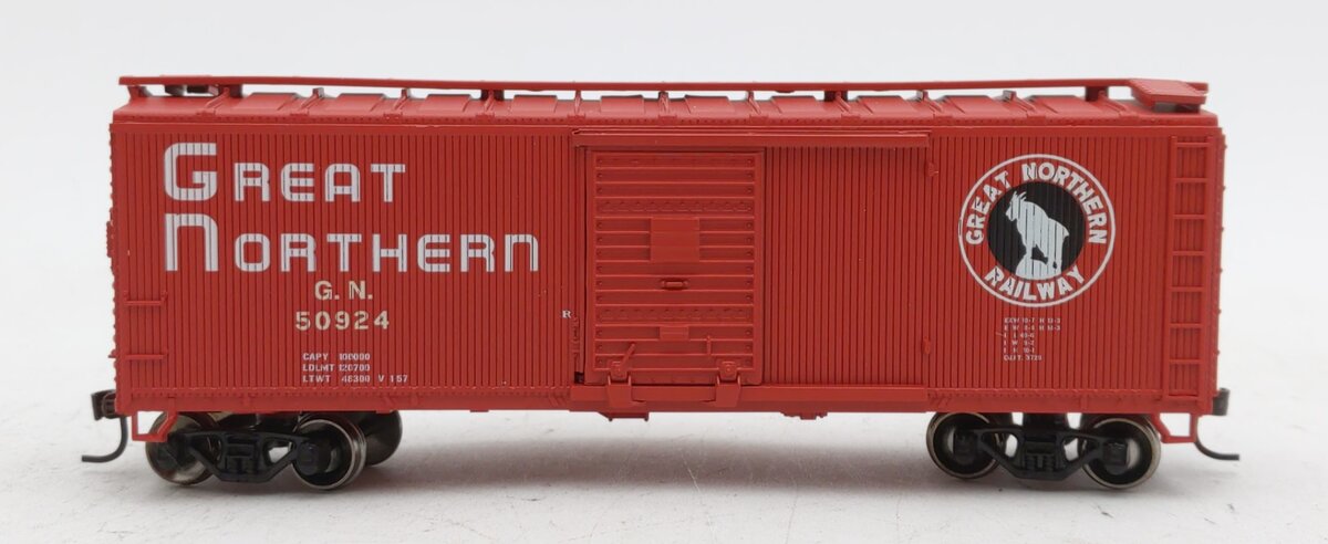 Roundhouse 84688 HO Great Northern RTR 40' Wood Box #50924