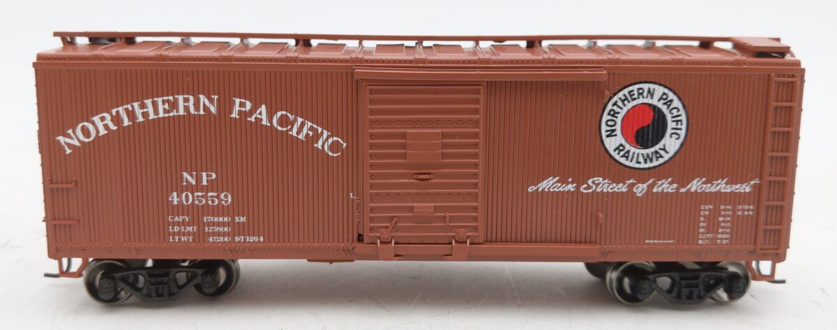 Roundhouse 84691 HO Northern Pacific RTR 40' Wood Boxcar #40559