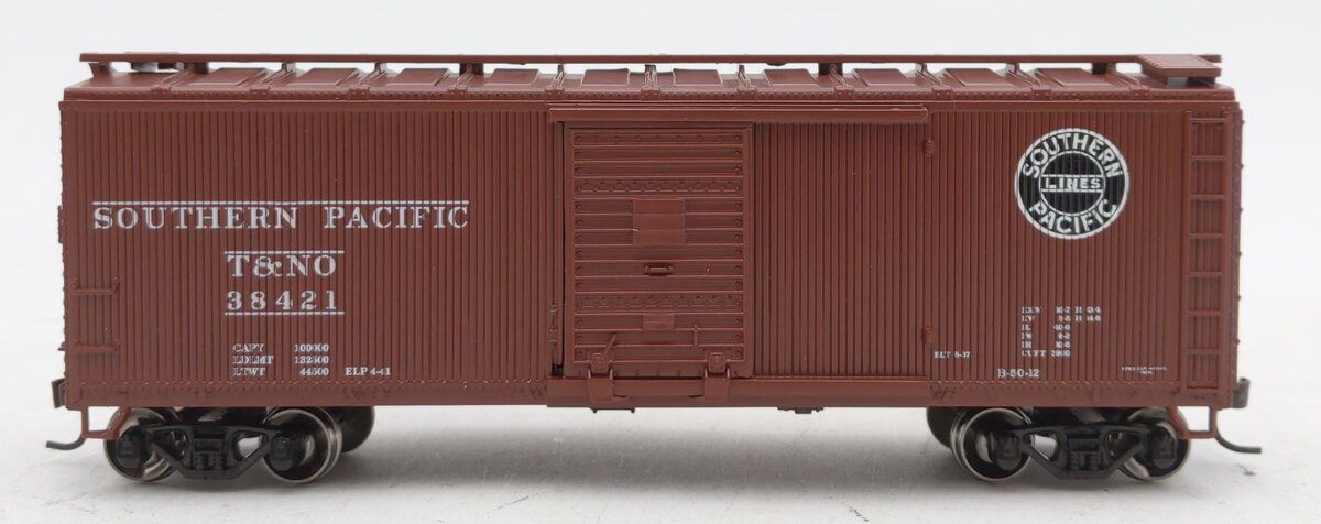 Roundhouse 84693 HO Southern Pacific 40' Double-Sheathed Boxcar #38421