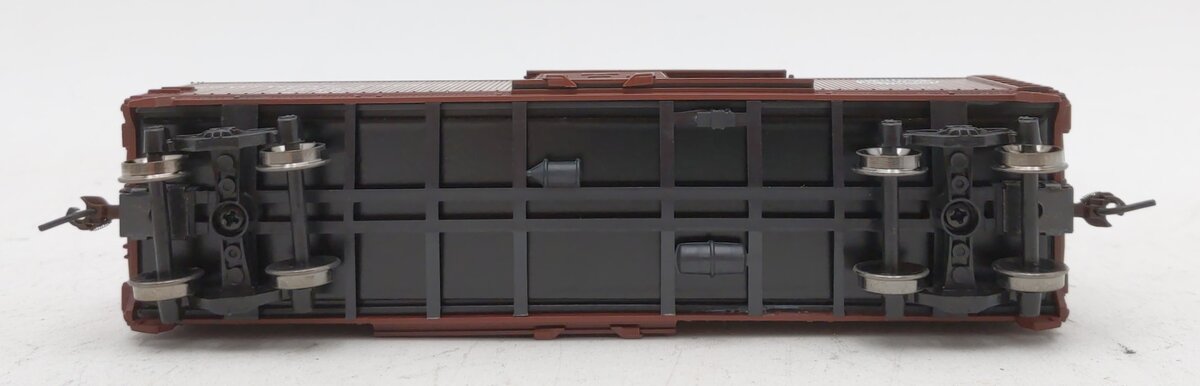 Roundhouse 84693 HO Southern Pacific 40' Double-Sheathed Boxcar #38421
