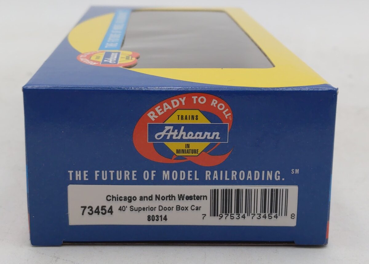 Athearn 73454 HO Scale C&NW/Challengers RTR 40' Superior Boxcar #80314