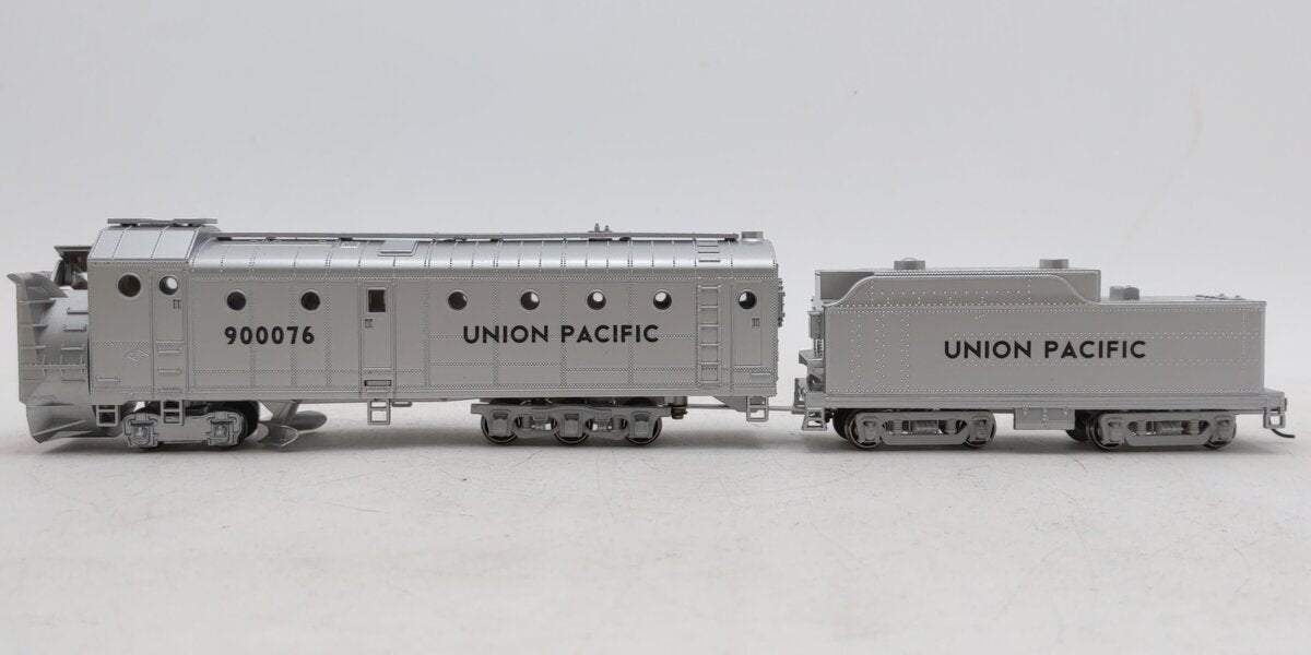 Athearn 93801 HO Scale Union Pacific Rotary Snowplow and Tender #900076