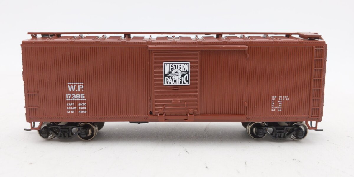 Roundhouse 84695 HO Western Pacific RTR 40' Wood Boxcar #17385