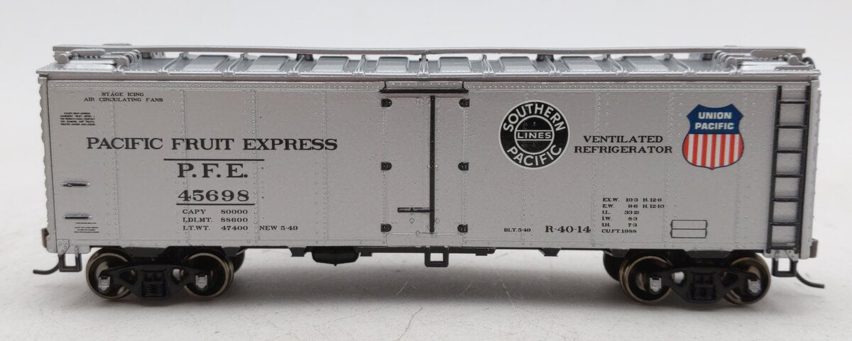 Athearn 71334 HO Pacific Fruit Express 40' Steel Reefer #45698