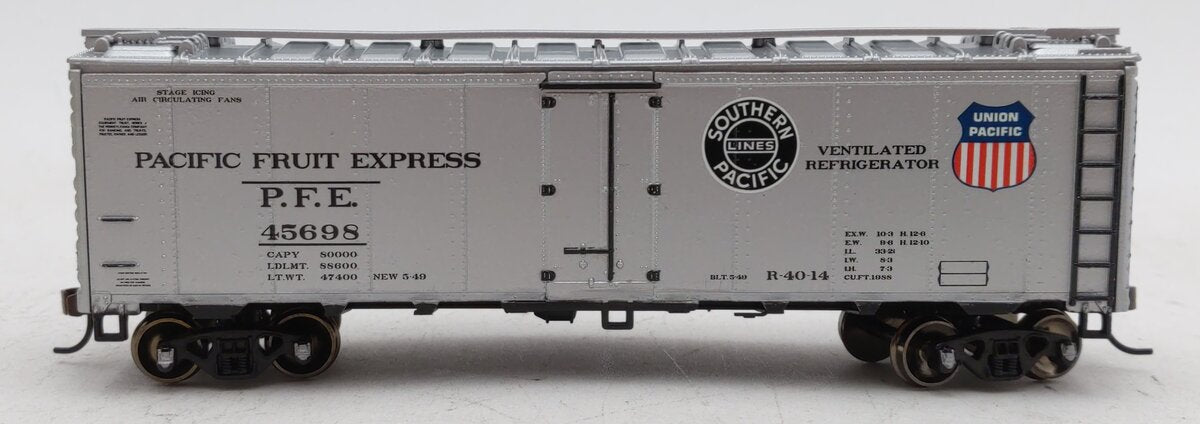 Athearn 71334 HO Pacific Fruit Express 40' Steel Reefer #45698
