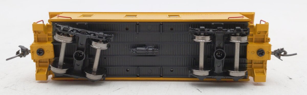 Athearn 85827 HO Union Pacific RTR 30' 3-Window Caboose #2550