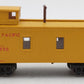 Athearn 85827 HO Union Pacific RTR 30' 3-Window Caboose #2550