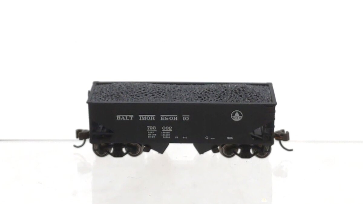 Bachmann 19553 N Scale Baltimore & Ohio 55-Ton 2-Bay Open Hopper w/Load #723032