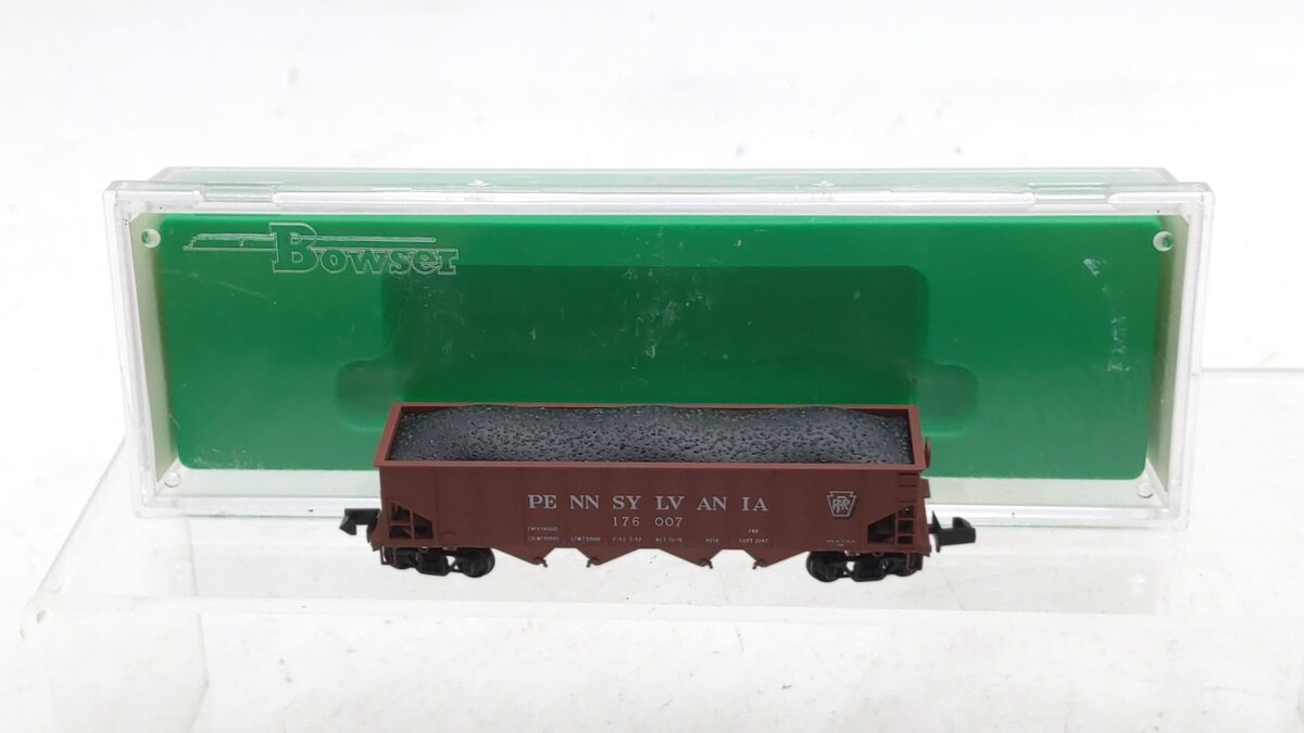 Bowser 37403 N Scale Pennsylvania Railroad H-21a 4-Bay Hopper w/Load #176007 LN/Box
