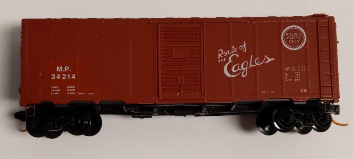 Deluxe Innovations 141521 N Scale MP 