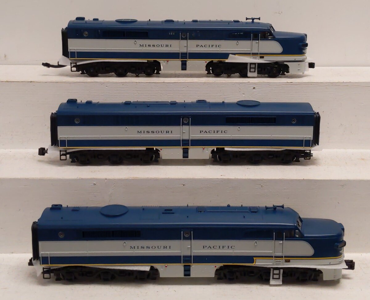 MTH 20-2388-1 O Missouri Pacific Alco PA ABA Diesel Engine Set w/PS2 #8013/8015