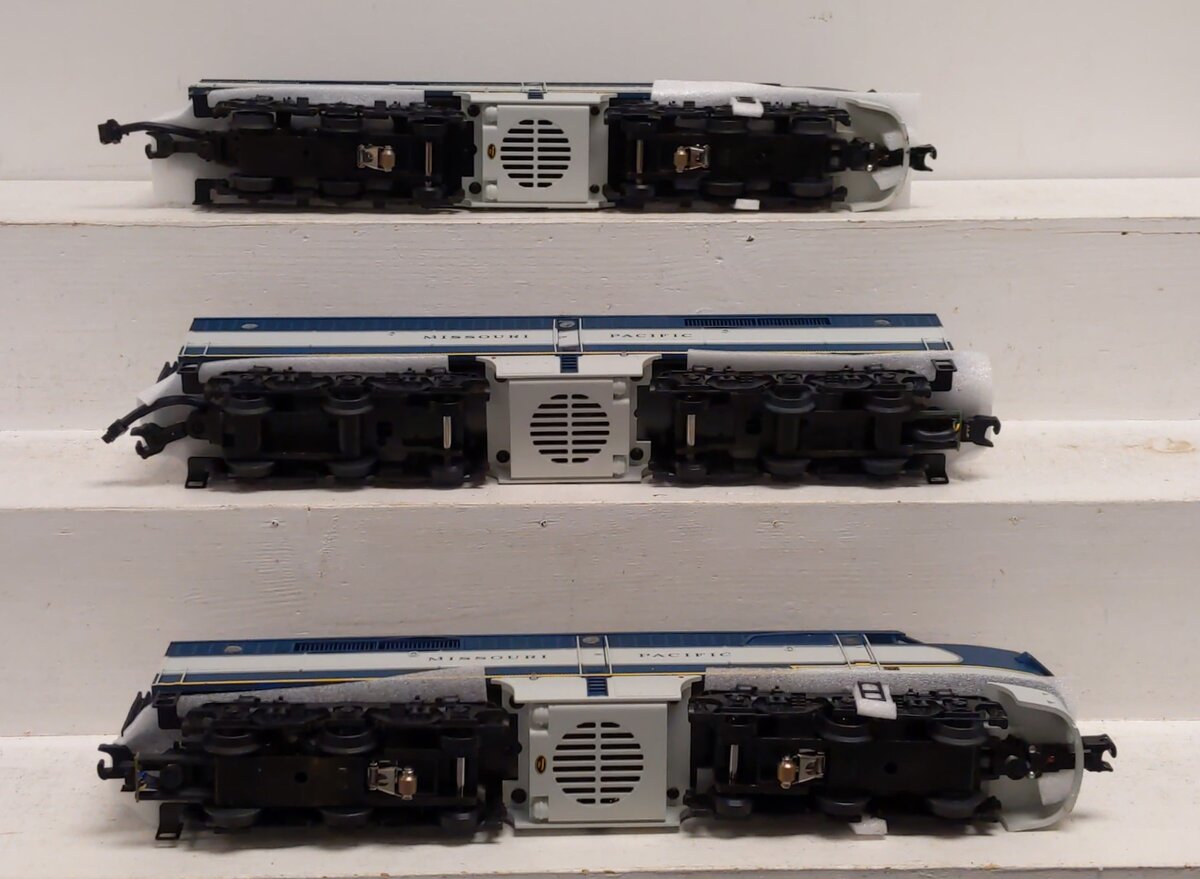 MTH 20-2388-1 O Missouri Pacific Alco PA ABA Diesel Engine Set w/PS2 #8013/8015
