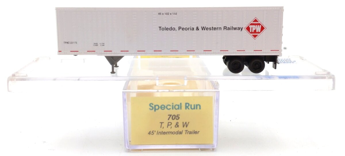 Railroad Models 705 N T, P, & W 45' Intermodal Trailer Special Edition