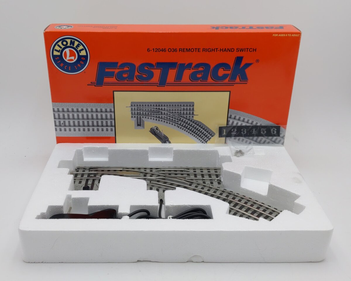 Lionel 6-12046 O Gauge O36 Right Hand Remote-Control FasTrack Switch/Turnout LN/Box