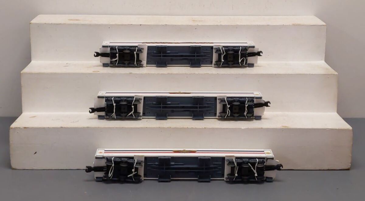 Lionel 6-39085 O Gauge Freedom Train Heavyweight Passenger Car Set (Set of 3) NIB