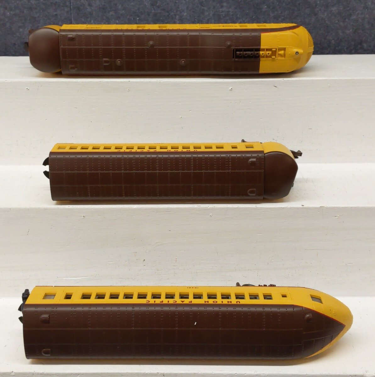 MTH 30-2197-1 O Gauge Union Pacific M10000 Diesel Passenger Train Set w/PS2 EX/Box