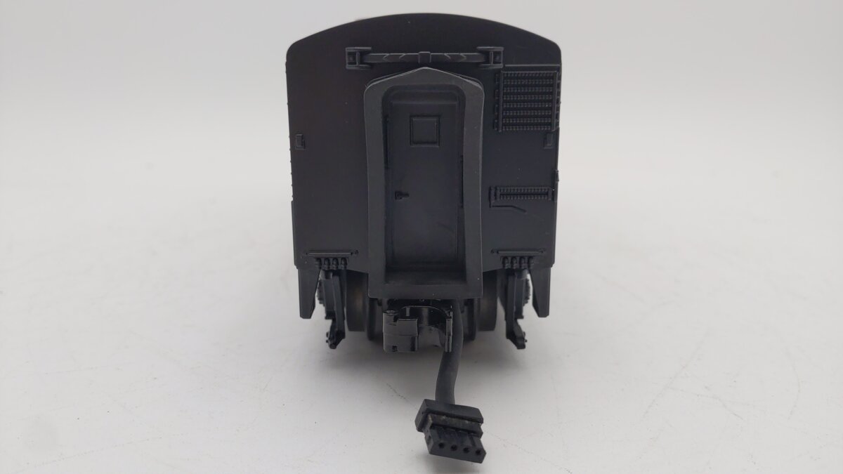 MTH 30-2475-3 Western Maryland FA-2 B-Unit Non-Powered Diesel Engine #453